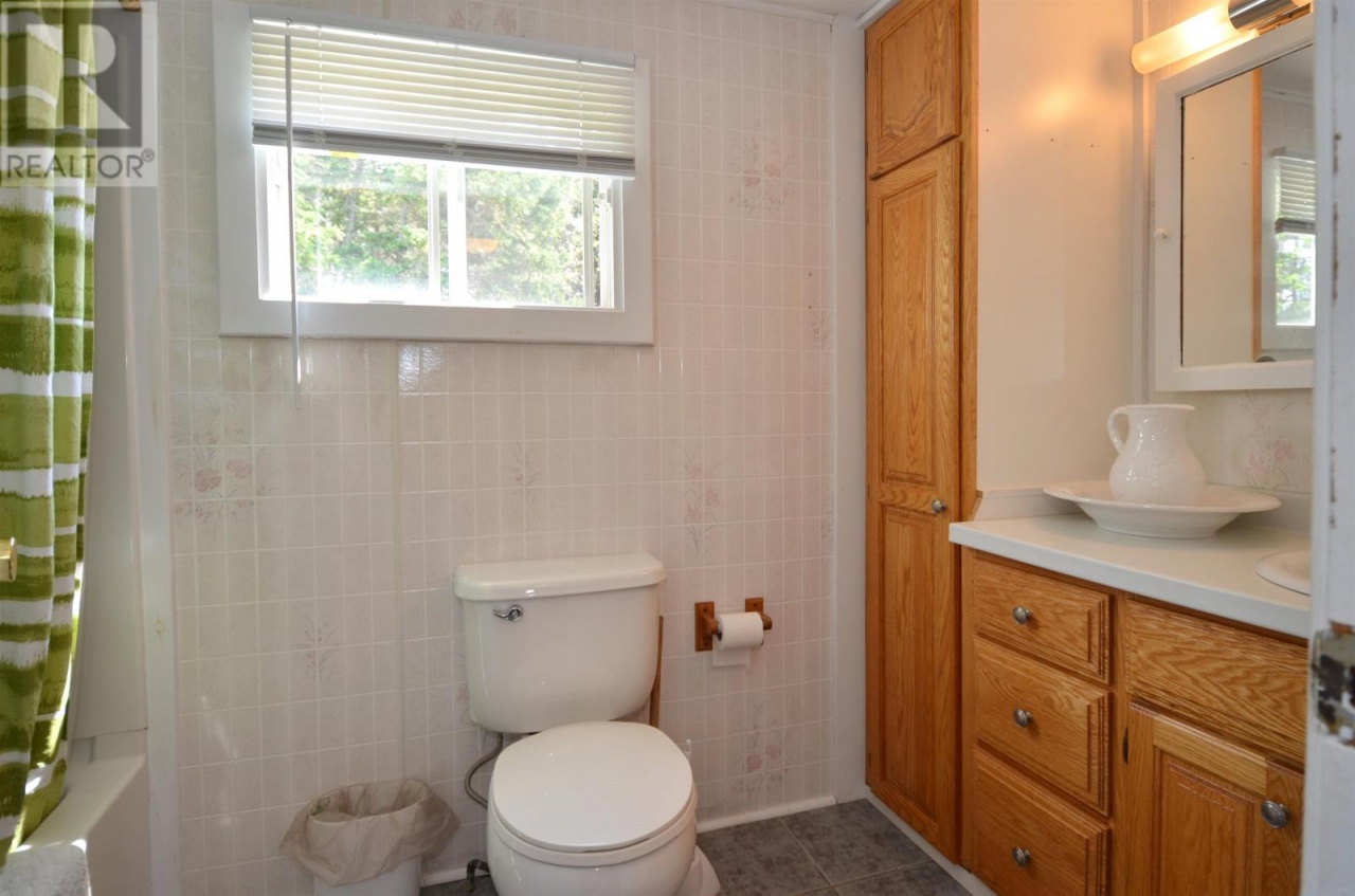 732 Lower Darnley Road732 Lower Darnley Road, Darnley, Prince Edward Island C0B1M0, 5 Bedrooms Bedrooms, ,4 BathroomsBathrooms,Recreational,For Sale,732 Lower Darnley Road,202216710
