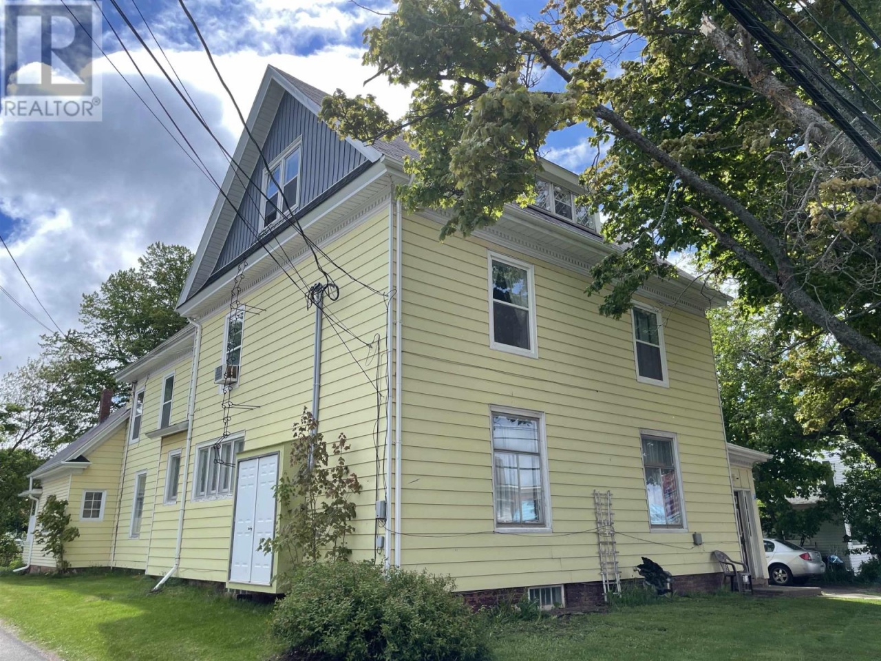 67 Central Street67 Central Street, Summerside, Prince Edward Island C1N3L2, ,Multi-family,For Sale,67 Central Street,202302020